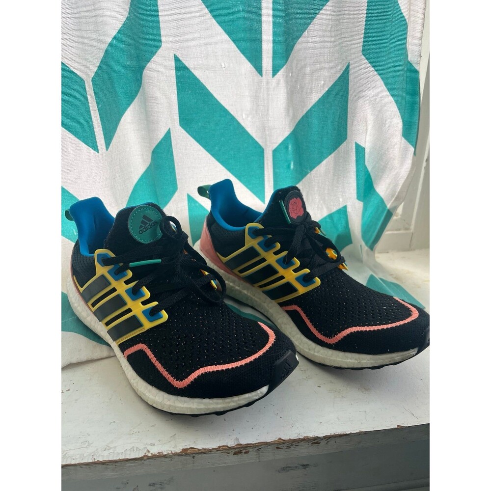Men’s Size 9 - adidas UltraBoost 1.0 PE Becky Sauerbrunn edition